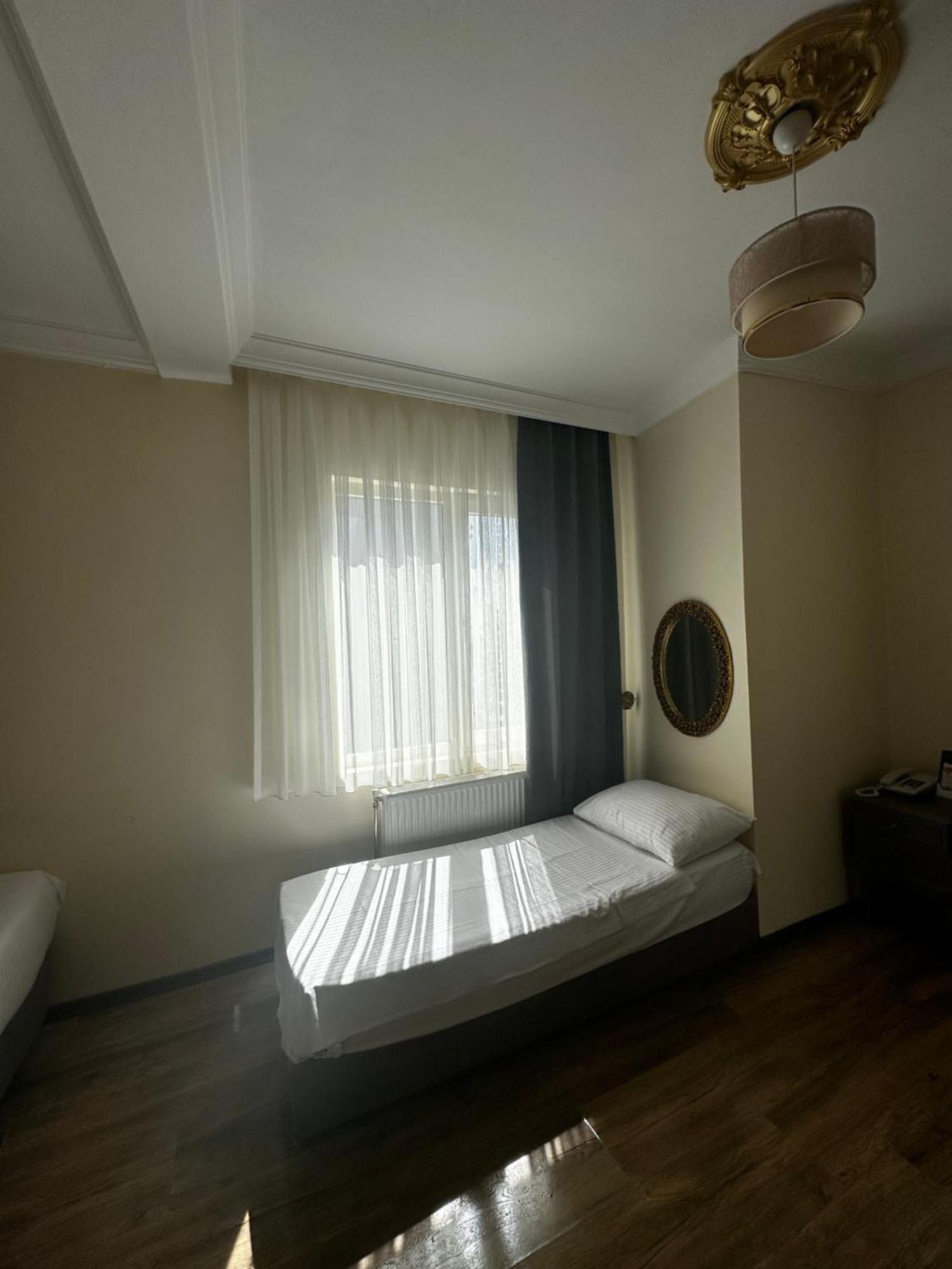 Taksim Green Star Hotel Istanbul Exteriör bild